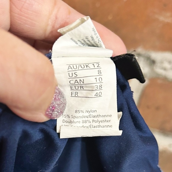 Niptuck Multi Fit Cup Navy Ruched Striped Swimsuit Size 8 - Picture 8 of 11